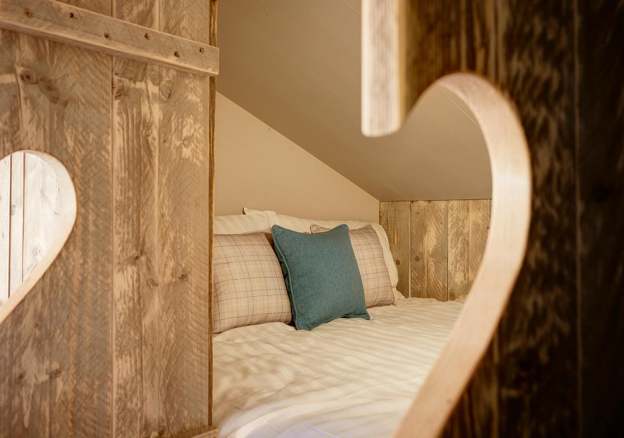 Love2Stay Glamping Resort شروزبري المظهر الخارجي الصورة