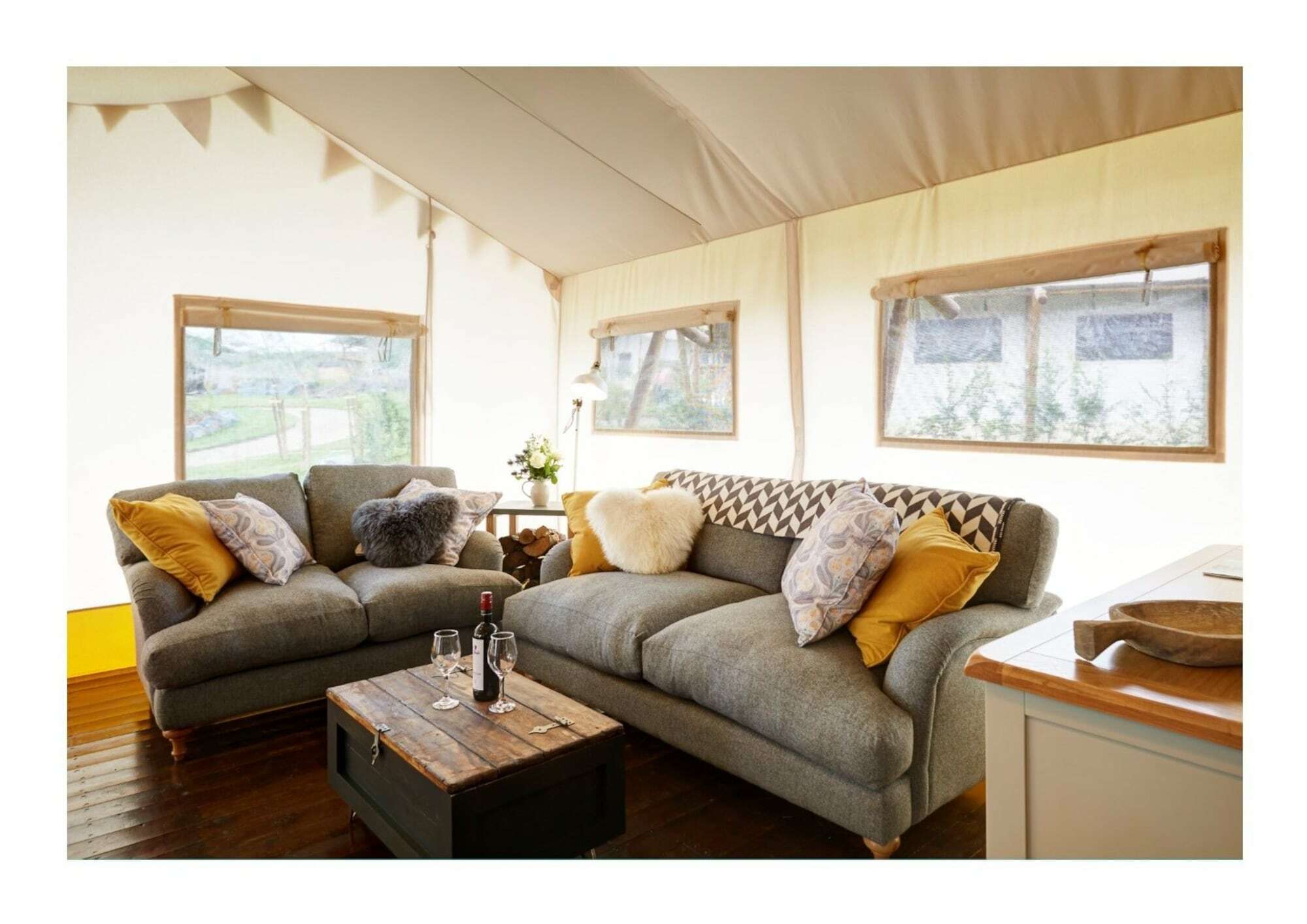 Love2Stay Glamping Resort شروزبري المظهر الخارجي الصورة